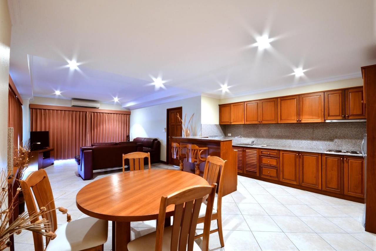 View Talay Residence 6 Wongamat Beach Pattaya Buitenkant foto